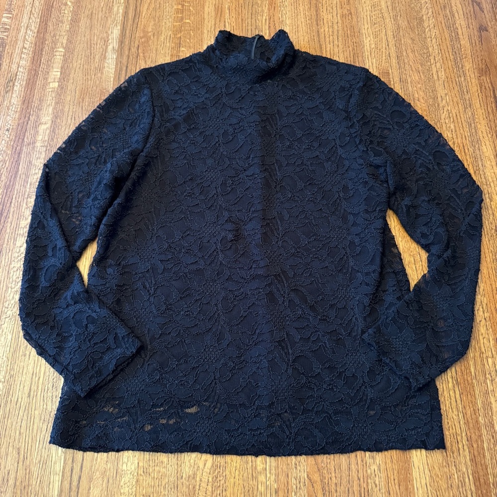 CHICOS 2 APPAREL LAILA LACE TURTLENECK TOP, Zipper Back, lined, lacy sleeves, 12